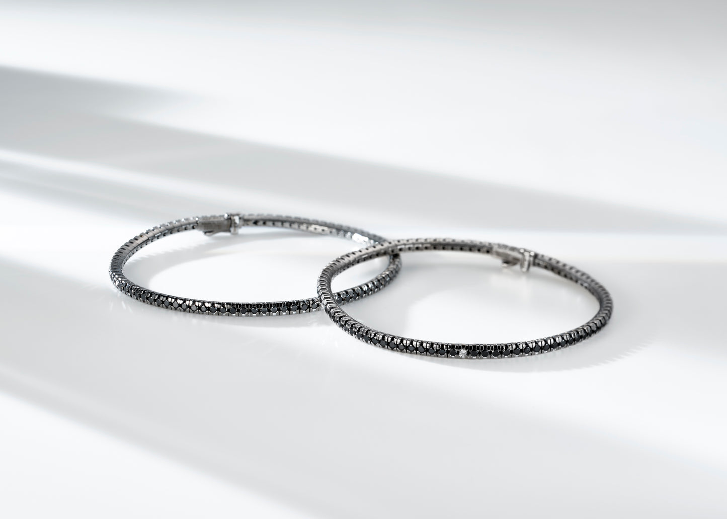 Linea Bracciale | 한정판 블랙 / 블랙 다이아몬드