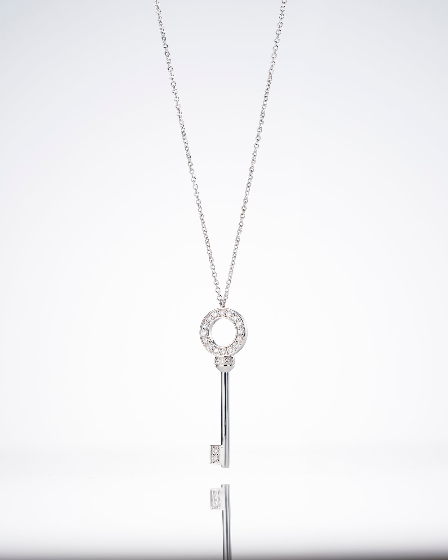 Apriamo|K18(White)